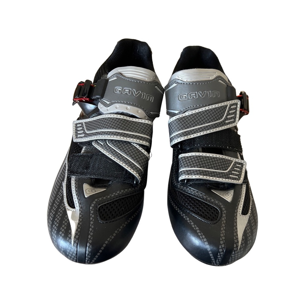 Cycling shoes